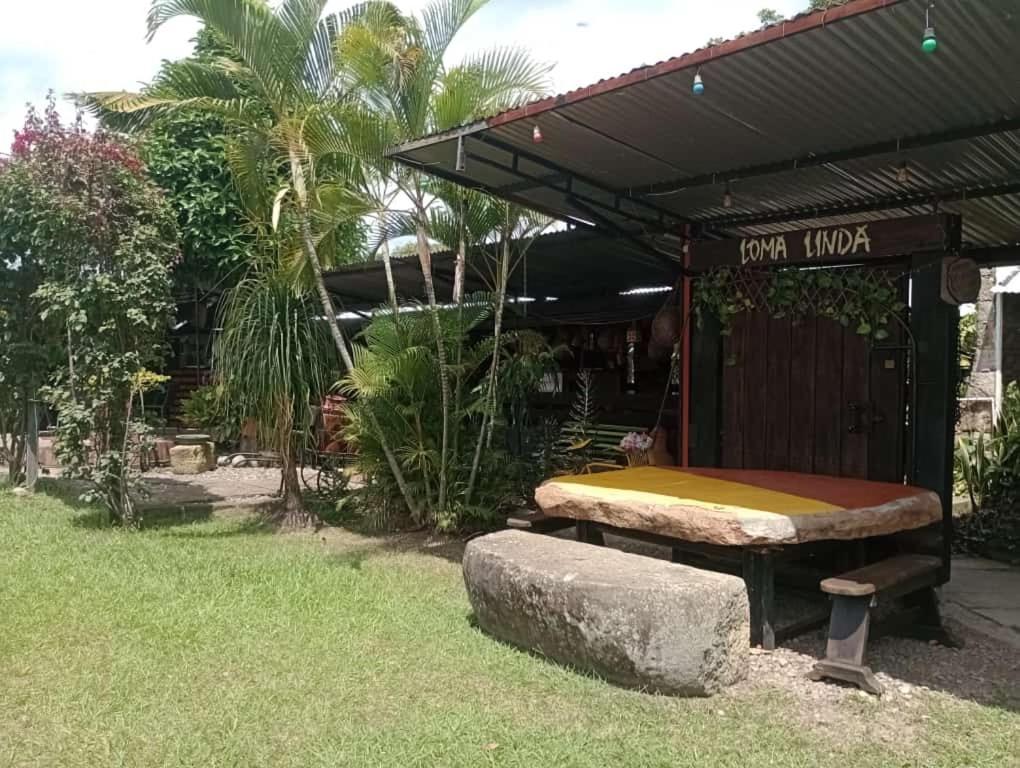 Loma Linda Hotel De Naturaleza ลาเมซา ภายนอก รูปภาพ